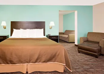 Howard Johnson by Wyndham Gothenburg hotel thumbnail 3