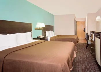 Howard Johnson by Wyndham Gothenburg hotel thumbnail 4