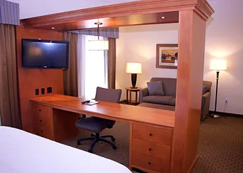 Hampton Inn Sidney NE hotel thumbnail 8