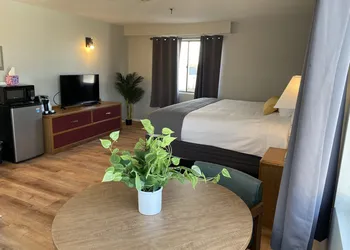 Ways Motel hotel thumbnail 3