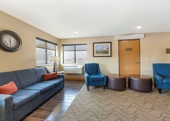 Comfort Inn Lexington hotel thumbnail 5