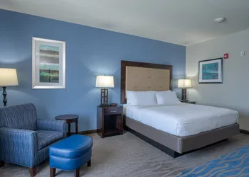 Holiday Inn Express & Suites Edwardsville by IHG hotel thumbnail 7