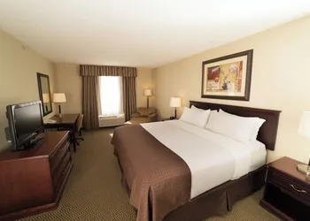 Holiday Inn Hotel & Suites Lloydminster by IHG hotel thumbnail 6