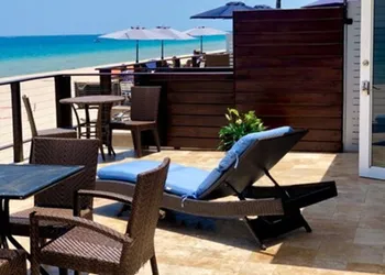 Sun Tower Hotel & Suites on the Beach hotel thumbnail 6