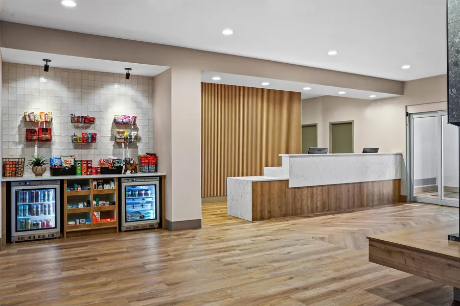 Ramada by Wyndham Drumheller Hotel & Suites hotel detail image 2