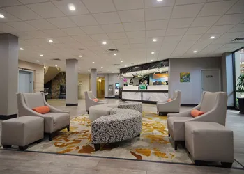Glenstone Lodge hotel thumbnail 3