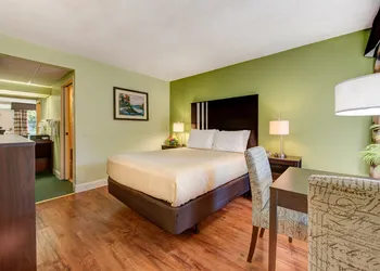 Glenstone Lodge hotel thumbnail 6