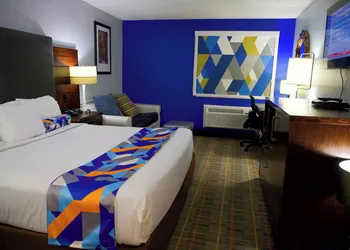 Express Inn Parsons hotel thumbnail 8