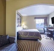 Super 8 by Wyndham Nixa/Springfield Area hotel detail image 7