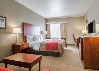 Comfort Inn Bolivar hotel thumbnail 4
