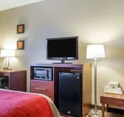 Comfort Inn Bolivar hotel detail image 7