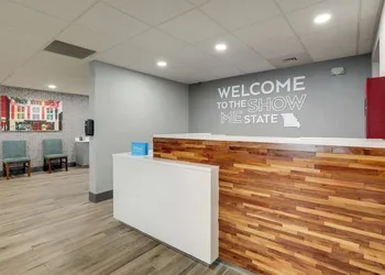 Hampton Inn Lebanon hotel thumbnail 4
