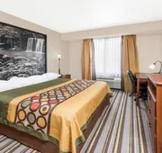 Super 8 by Wyndham Bolivar hotel detail image 7