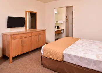 Americas Best Value Inn Missouri Valley hotel thumbnail 4