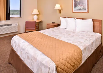 Americas Best Value Inn Missouri Valley hotel thumbnail 5