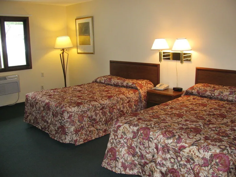 Americas Inn hotel detail image 2