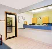 Emmetsburg Hotel and Suites hotel detail image 3