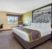Emmetsburg Hotel and Suites hotel detail image 4