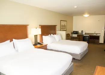 Holiday Inn Express and Suites Mason City by IHG hotel thumbnail 7