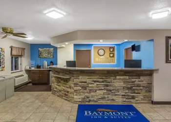 Baymont by Wyndham Fort Dodge hotel thumbnail 2