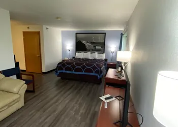Super 8 by Wyndham Ida Grove hotel thumbnail 7