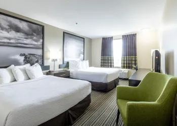 Super 8 by Wyndham Truro NS hotel thumbnail 7