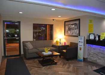 Super 8 by Wyndham Webster City IA hotel thumbnail 3