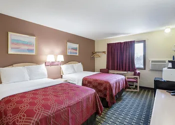 Americas Best Value Inn Beatrice hotel thumbnail 7
