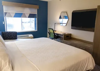 Holiday Inn Express Oneill by IHG hotel thumbnail 5