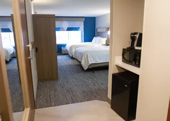 Holiday Inn Express Oneill by IHG hotel thumbnail 7
