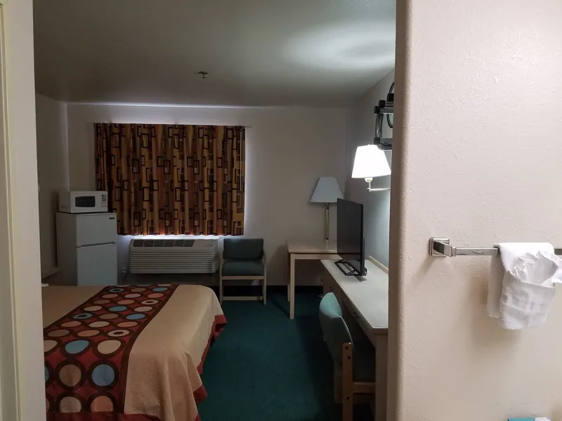 Simple Rewards Inn hotel detail image 6