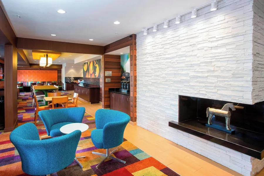Fairfield Inn & Suites Terre Haute hotel detail image 2