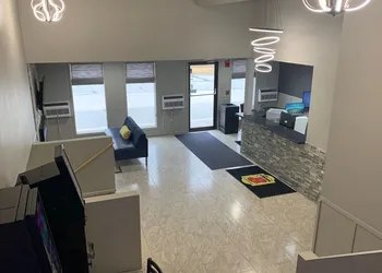 Super 8 by Wyndham Kirksville-University Area hotel thumbnail 4
