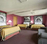Super 8 by Wyndham Cameron hotel detail image 7