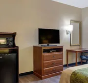 Econo Lodge Belton - Kansas City South hotel detail image 5
