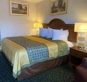 Harrisonville Inn & Suites hotel detail image 4
