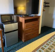 Harrisonville Inn & Suites hotel detail image 5