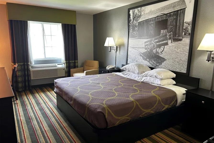 Super 8 by Wyndham Mound City hotel detail image 6
