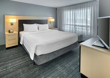 Towneplace Suites by Marriott Red Deer hotel thumbnail 5