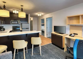 Towneplace Suites by Marriott Red Deer hotel thumbnail 6