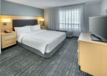 Towneplace Suites by Marriott Red Deer hotel thumbnail 7