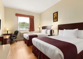 Days Inn by Wyndham Chetwynd hotel thumbnail 6
