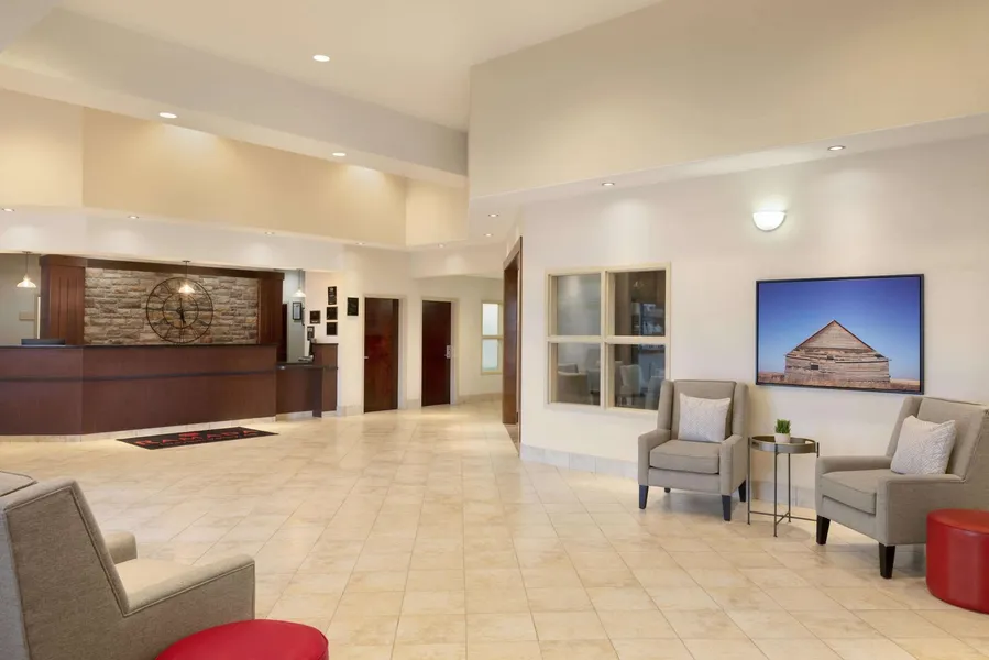 Ramada by Wyndham Drayton Valley hotel detail image 2