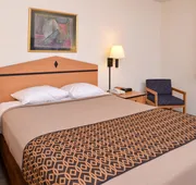 Americas Best Value Inn & Suites Atlantic hotel detail image 5