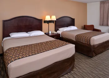 Americas Best Value Inn & Suites Atlantic hotel thumbnail 7