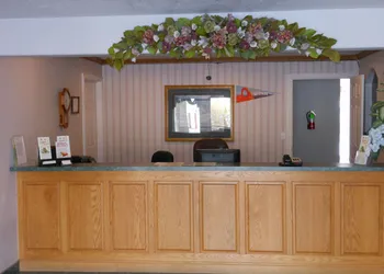Economy Inn hotel thumbnail 2