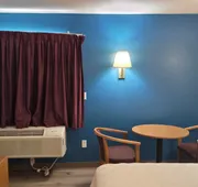 Economy Inn hotel detail image 4
