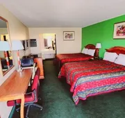 Roadside Inn hotel detail image 5