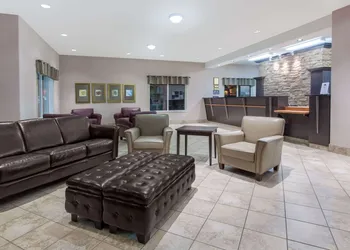 Ramada by Wyndham Brooks hotel thumbnail 2