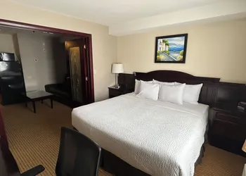 Days Inn by Wyndham Athabasca hotel thumbnail 4